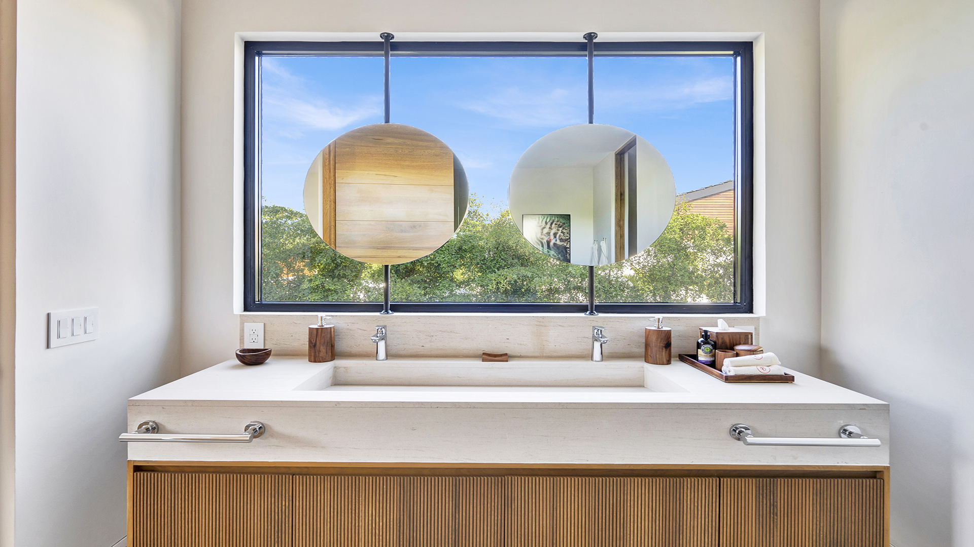Luxury Rentals Punta Mita Ocean Front Iyari 2 -15.jpg